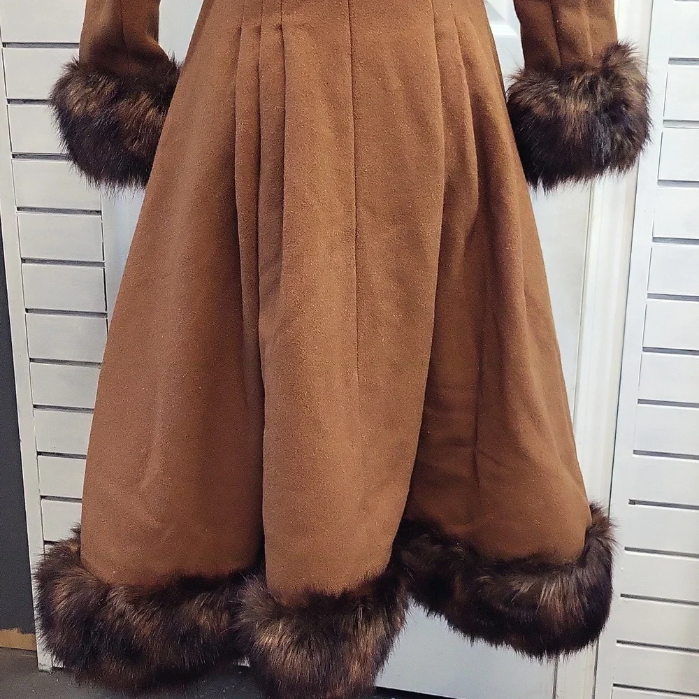 NWT, VINTAGE COLLECTIF PEARL TAN COAT, XS - Picture 8 of 14